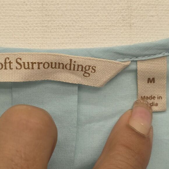 soft surroundings Heloise Eyelet Tunic Women's Size Medium Bell Sleeves Blue - Picture 3 of 8